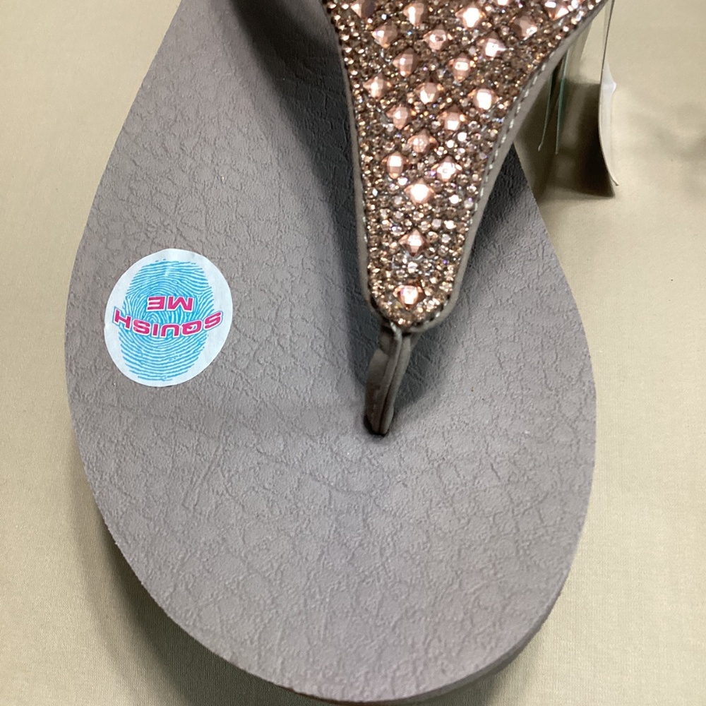 NWT Skechers Cali Meditation Rockstar flip flops - Picture 5 of 14